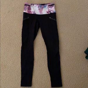 Lulu lemon leggings with zippers